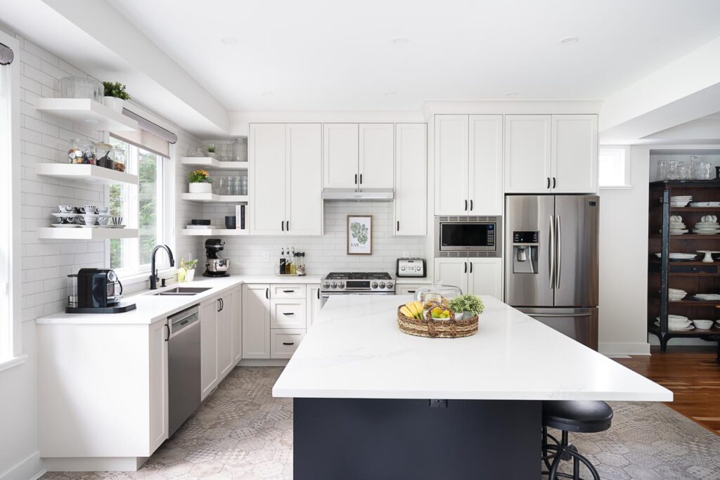 Coquitlam modern farmhouse kitchen