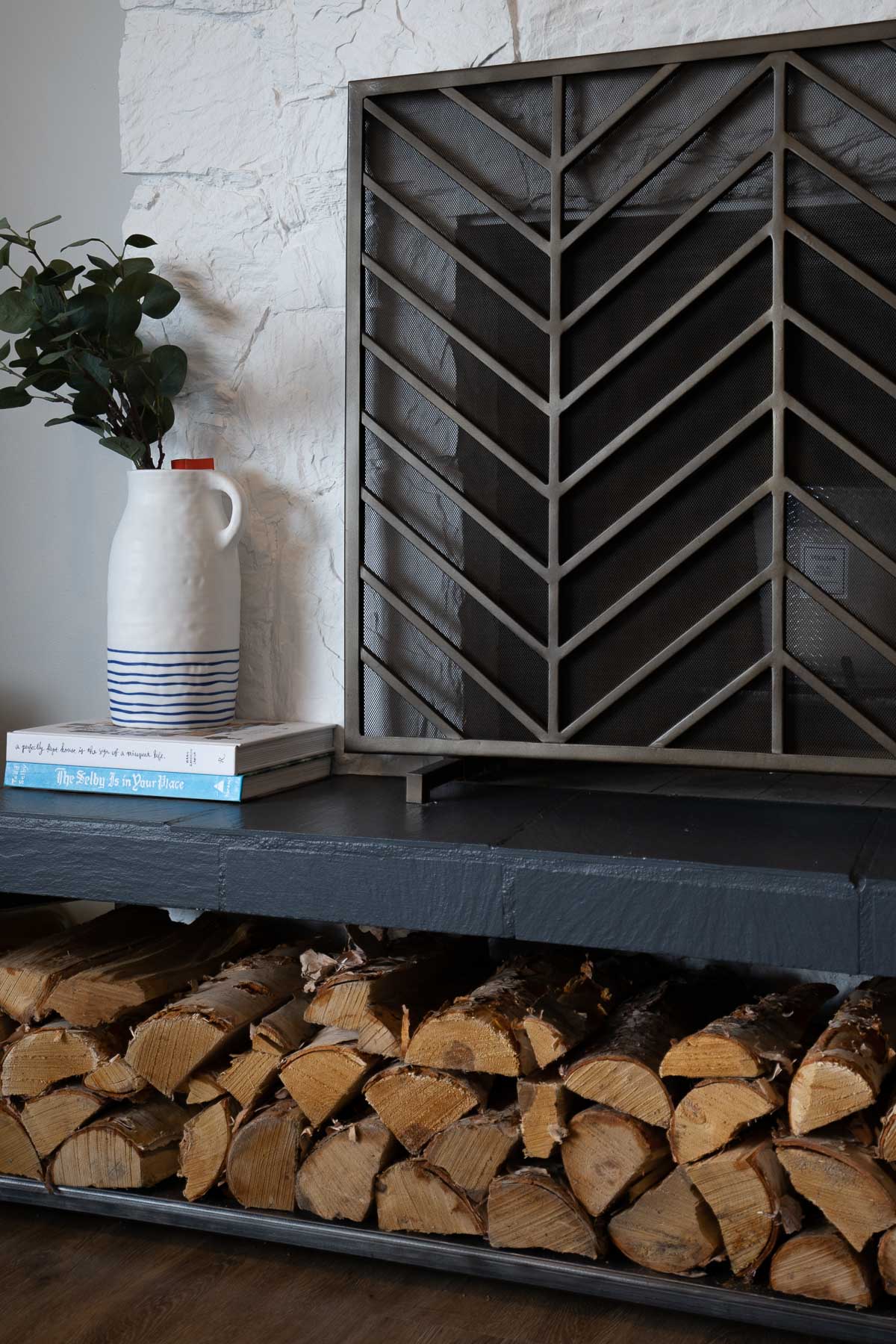Coquitlam remodel fireplace