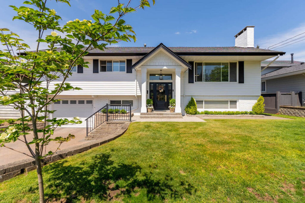 coquitlam house exterior remodel